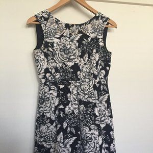 Blk/Wht Dress